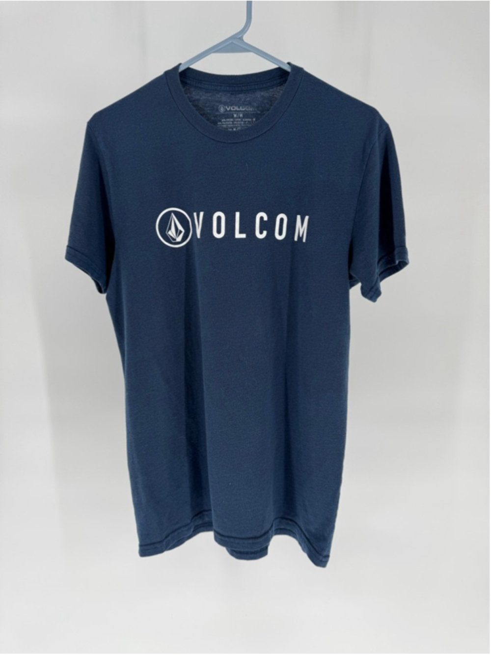 Volcom stone Men’s Medium Blue Tee Shirt